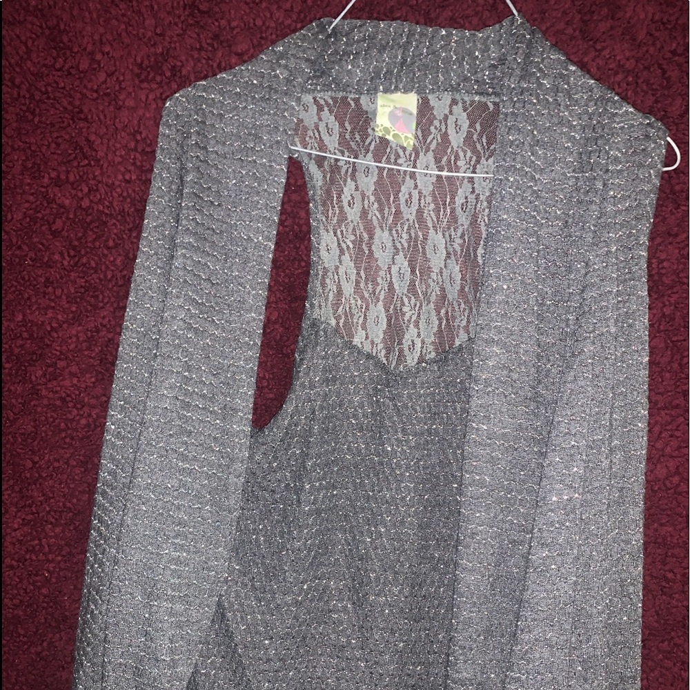 Super cute open front sleeveless tunic gray with some sparkle Alex and Jane bran
